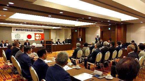 総会風景